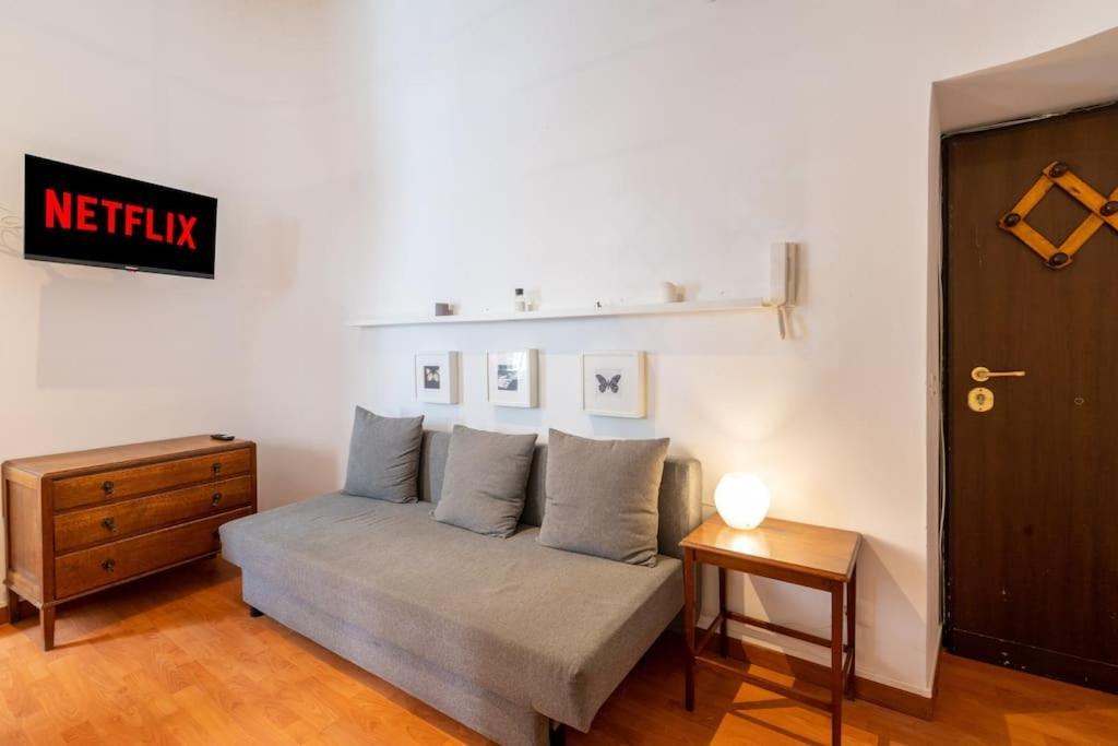 Tiny House Nel Cuore Di Roma Екстериор снимка